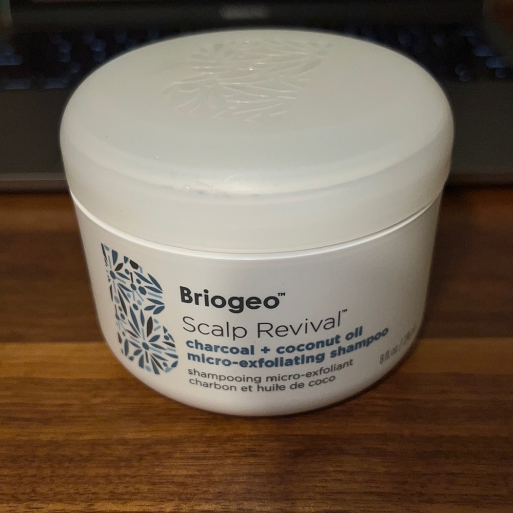Brand new briogeo scalp revival micro exfoliating shampoo